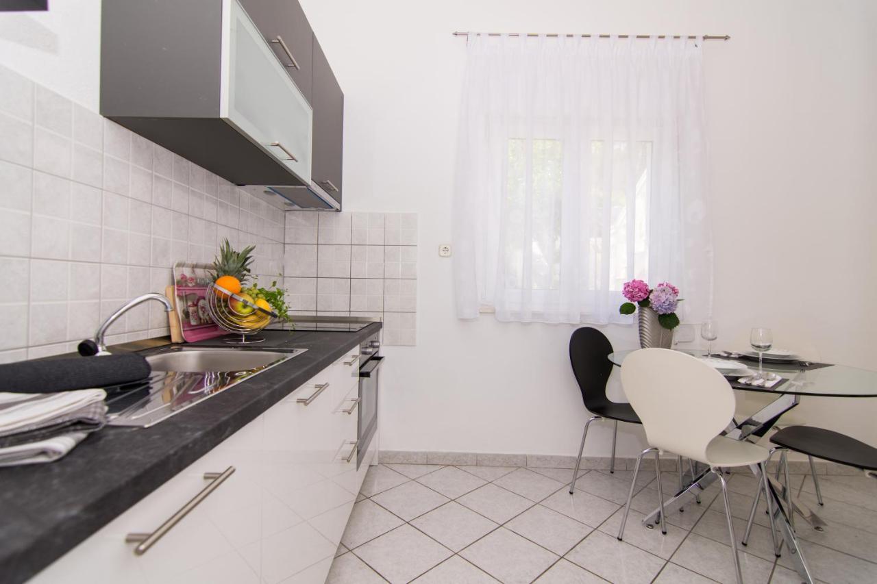 Apartmani Mlacic Donji Okrug  Екстериор снимка