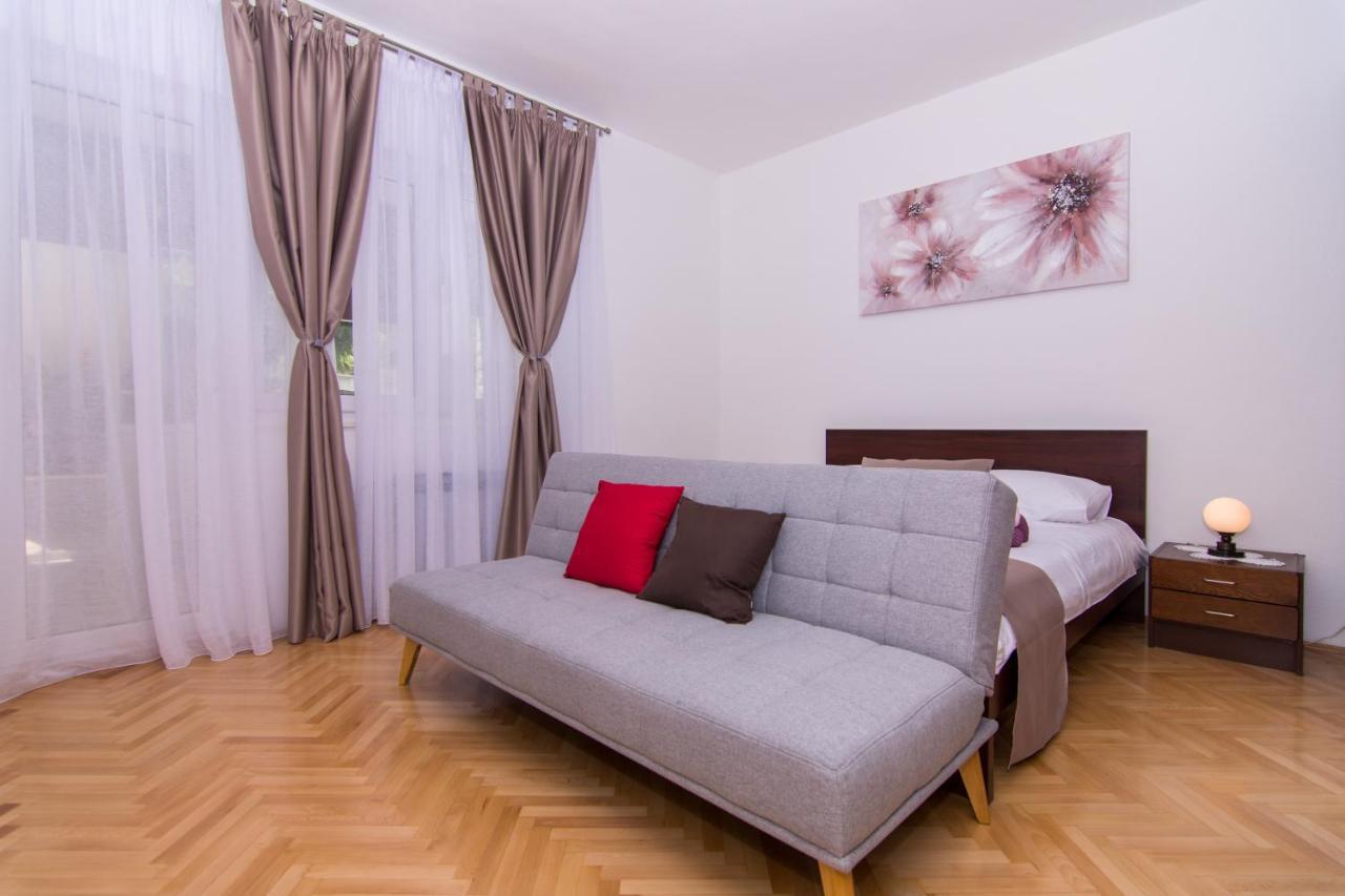 Apartmani Mlacic Donji Okrug  Екстериор снимка