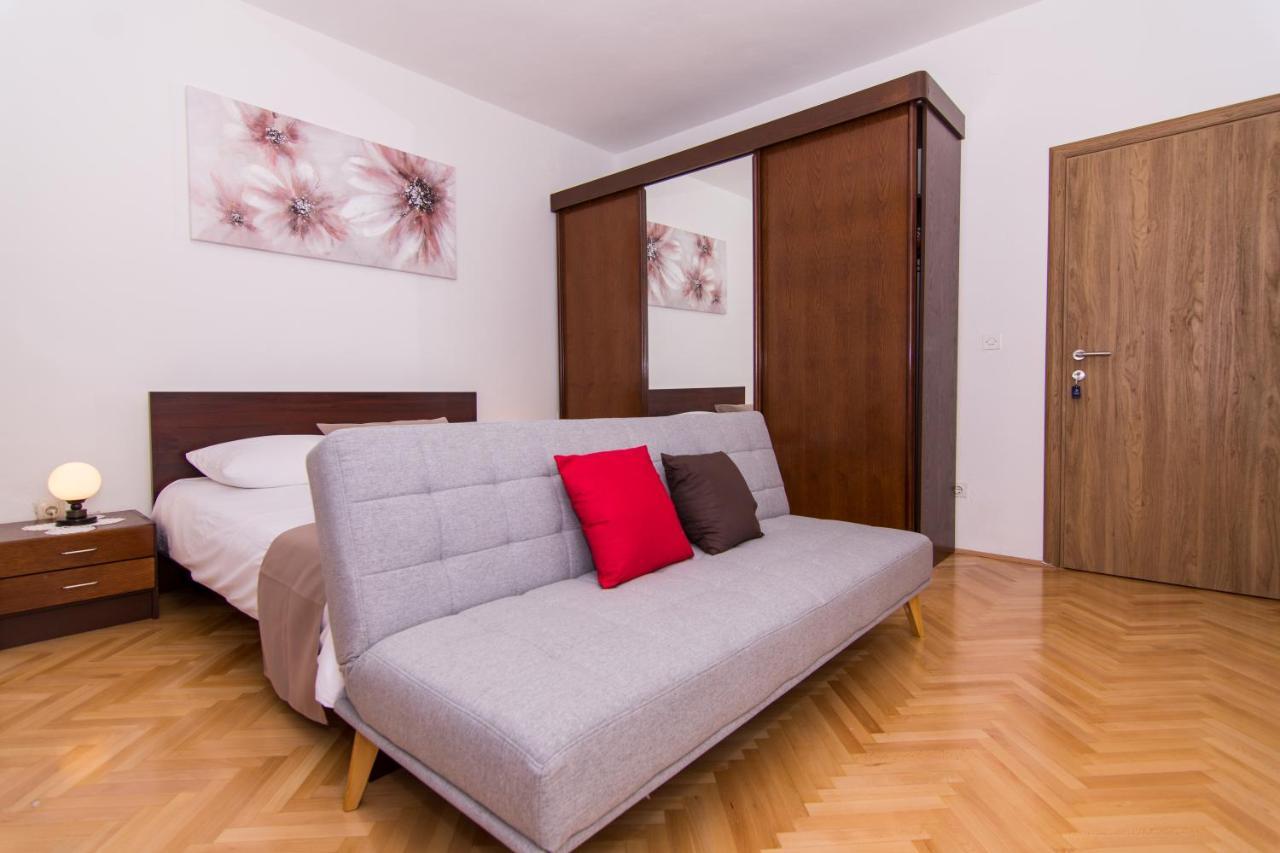 Apartmani Mlacic Donji Okrug  Екстериор снимка